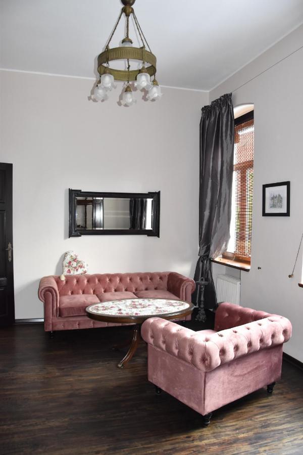 Apartament Retro *